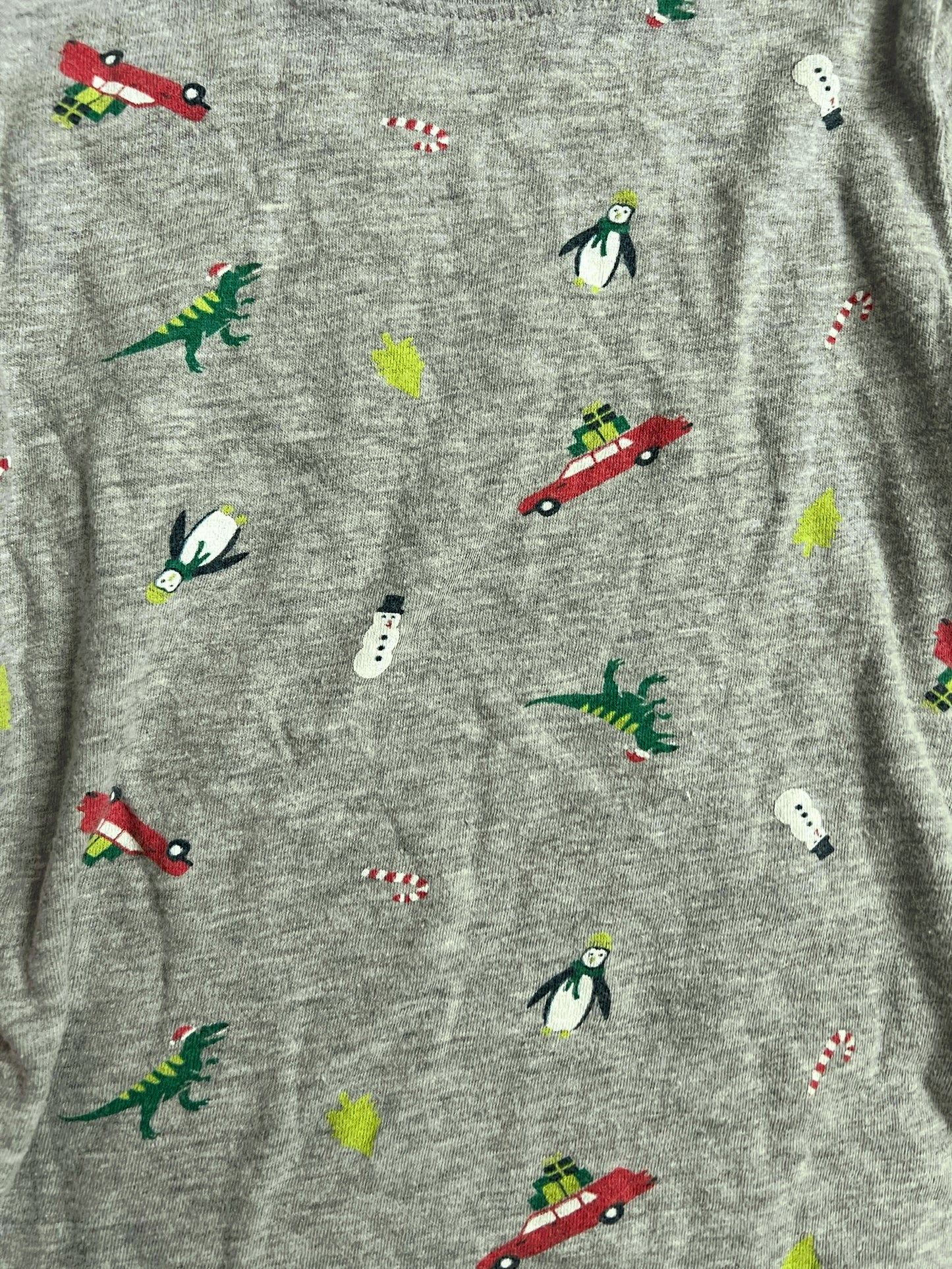 Seller 130 Girls 3T Set of holiday shirt penguin - GUC