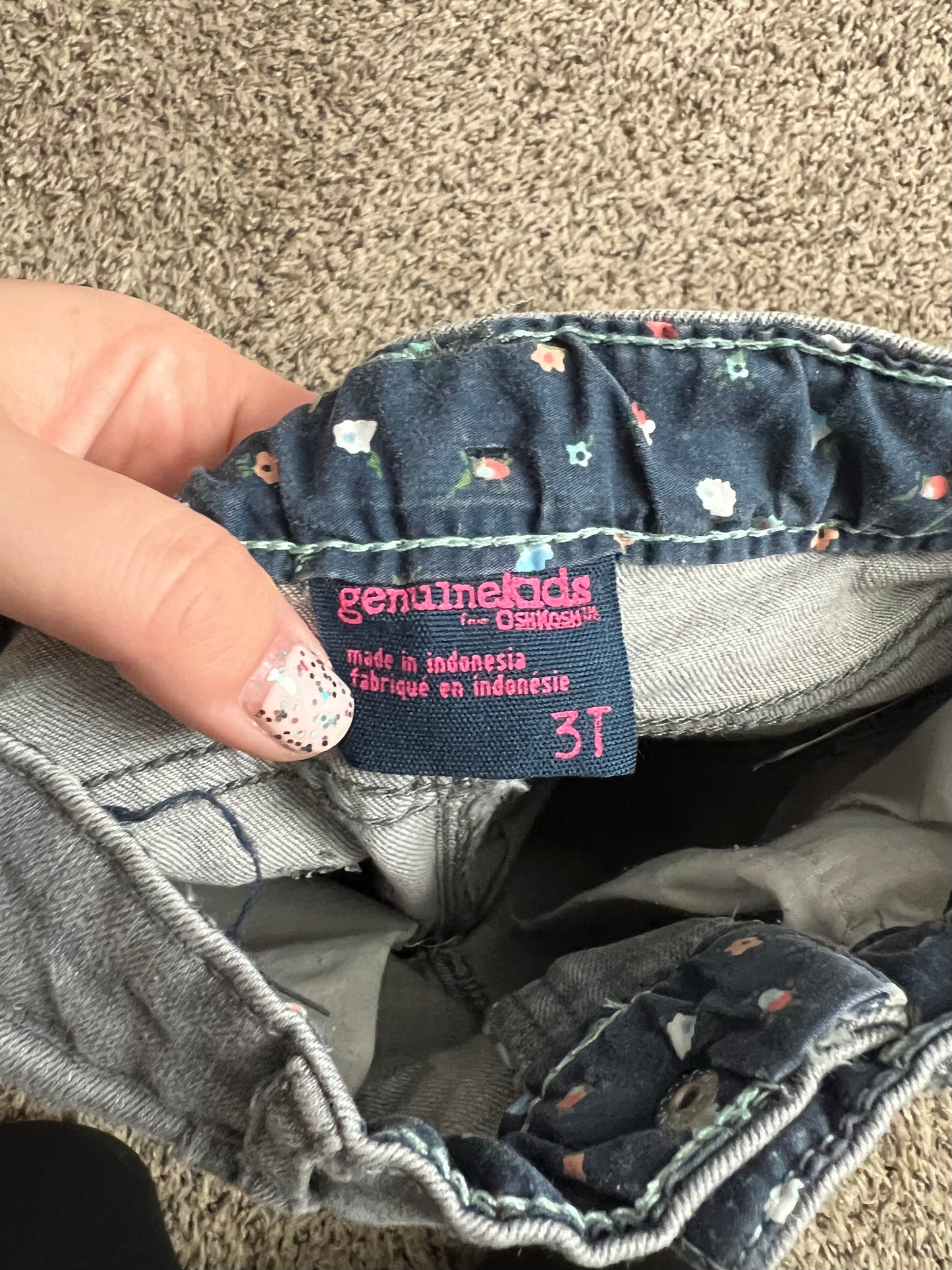 Seller 130 Girls 3T Gray Jeans - With adjustable waist - GUC