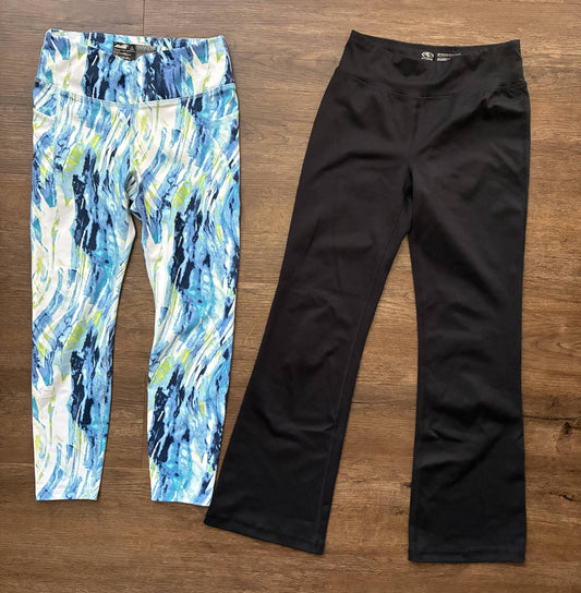 #126 EUC 2 Pairs Athletic Leggings - Black Flare & Blue Multi-Colored Girls M 7/8