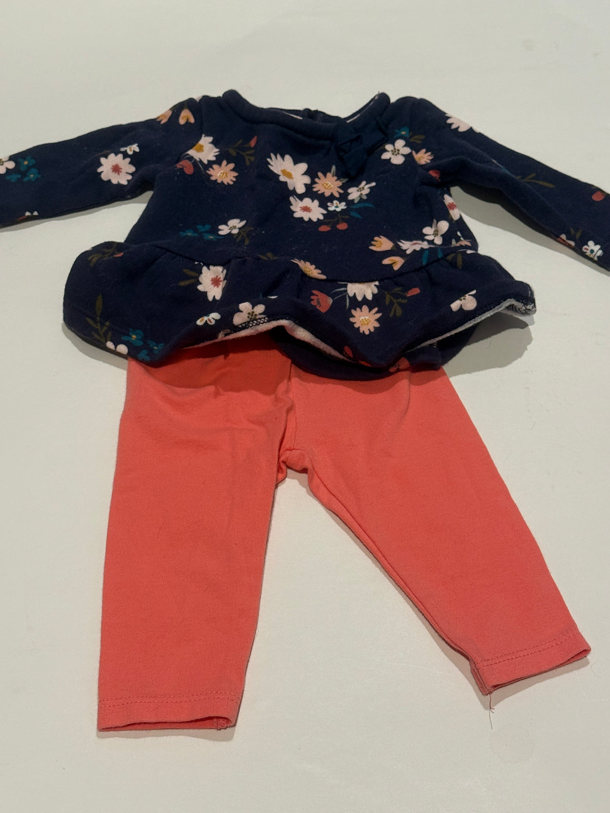 #170 Carters baby outfit navy shirt with flowers and now near neckline girls 3 months