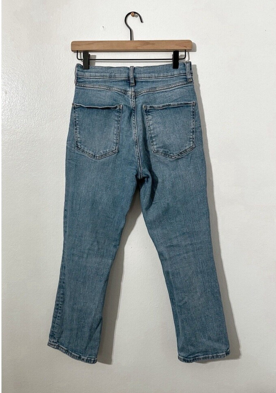 #111 Zara The Dreed Flare Crop Jeans Size 6