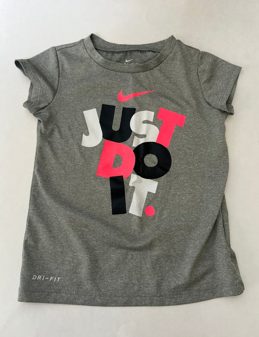 #200 Girls 4T Nike Dry Fit Tshirt " Just Do it"