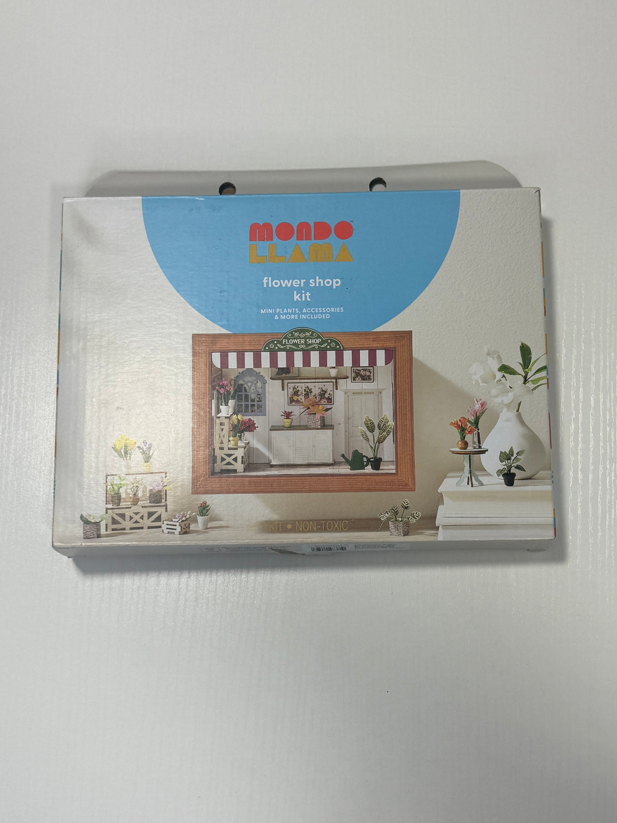 155 Mondo Llama Mini 3D Flower Shop Craft Kit - NEW