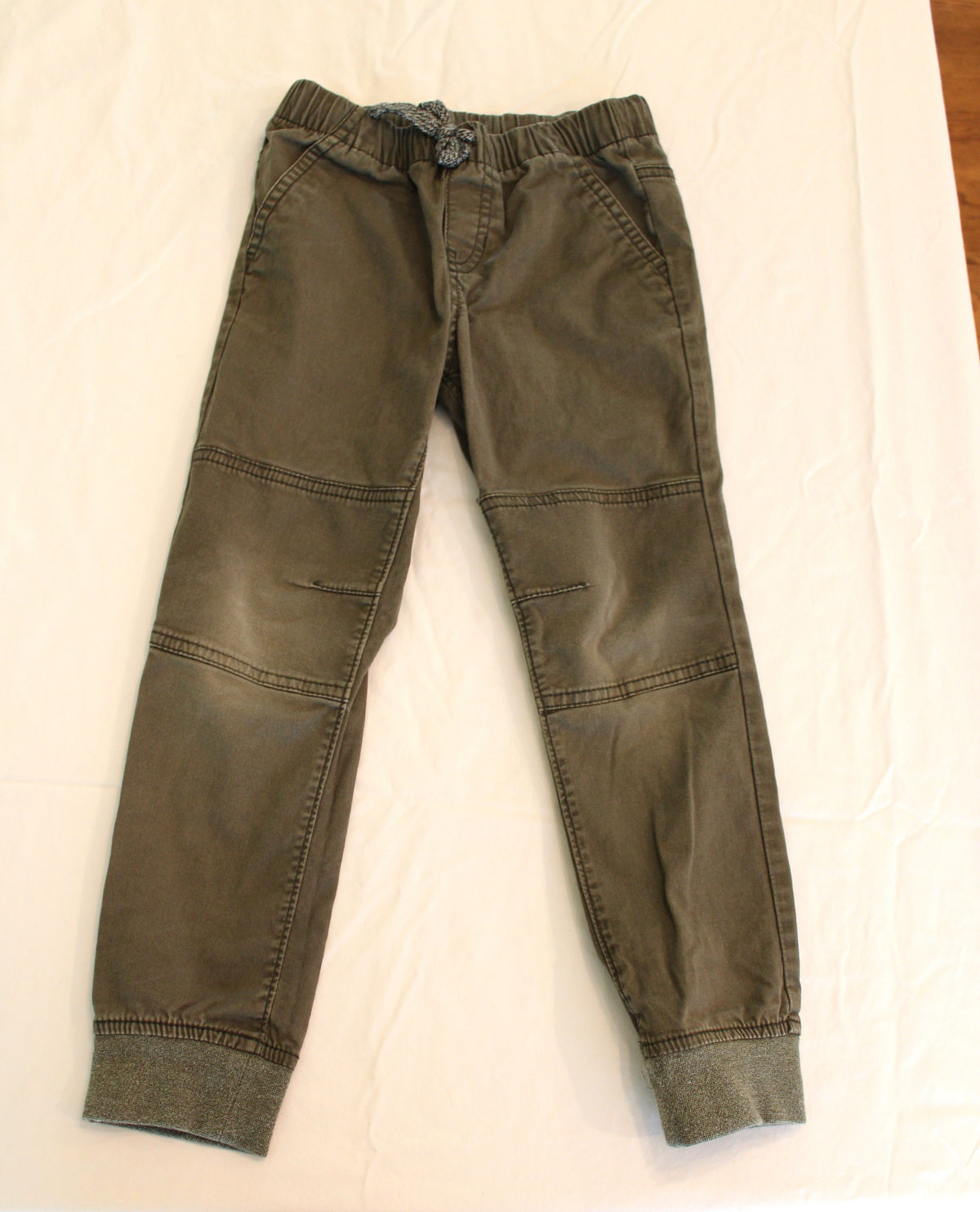 #168 5T Boys Olive Cat & Jack Pants