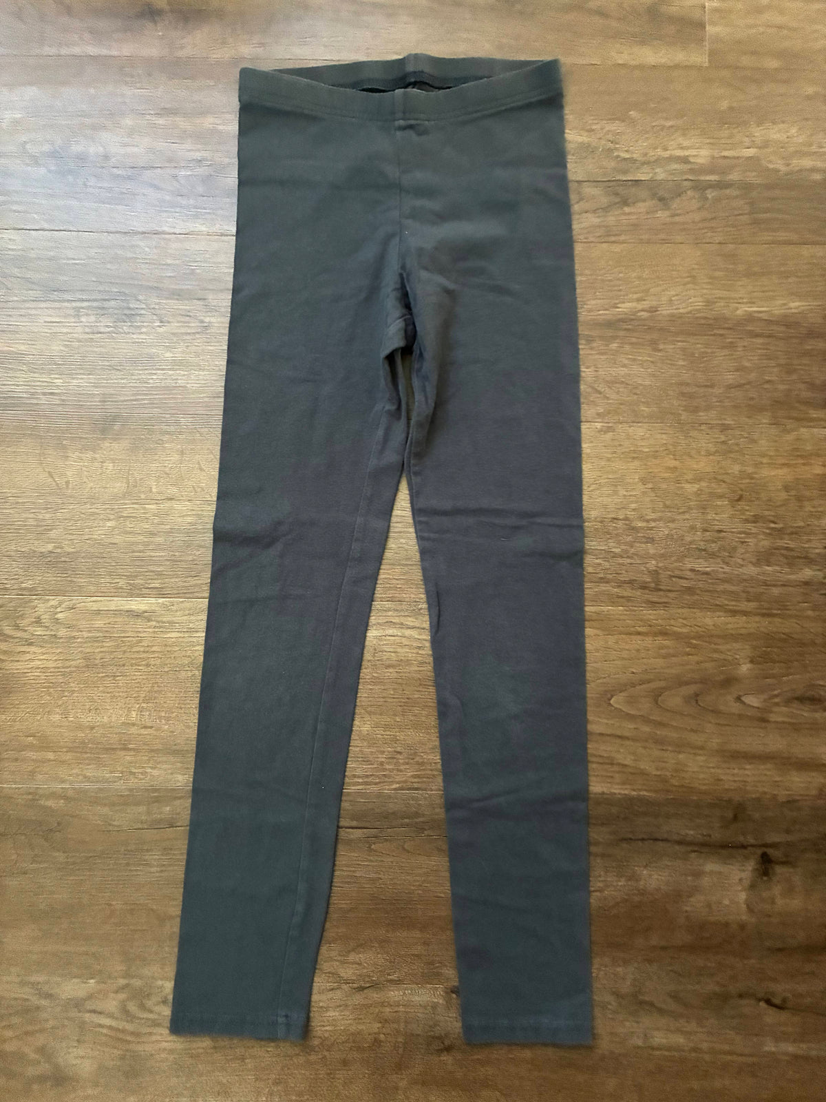 #126 2 Pairs EUC Old Navy Navy Floral & Dark Gray Leggings Girls L 10/12