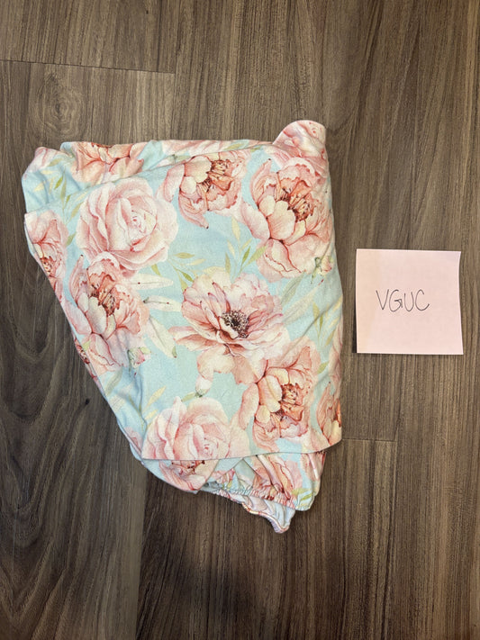 #138 - Posh Peanut (Bamboo) Pink Floral Crib Sheet VGUC