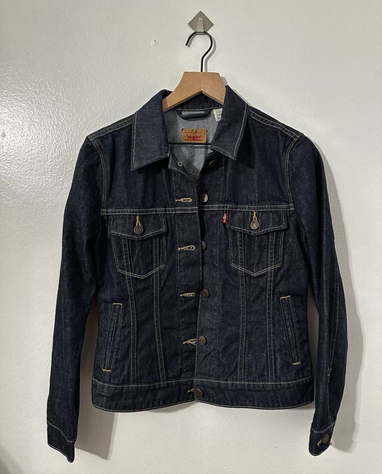 #111 Levi Strauss & Co Denim Jacket Women’s Jean Jacket Levi’s Dark Wash Button Small