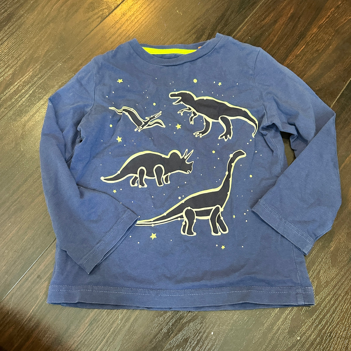 #48 Mini Boden Glow in the Dark Dino Shirt 3-4