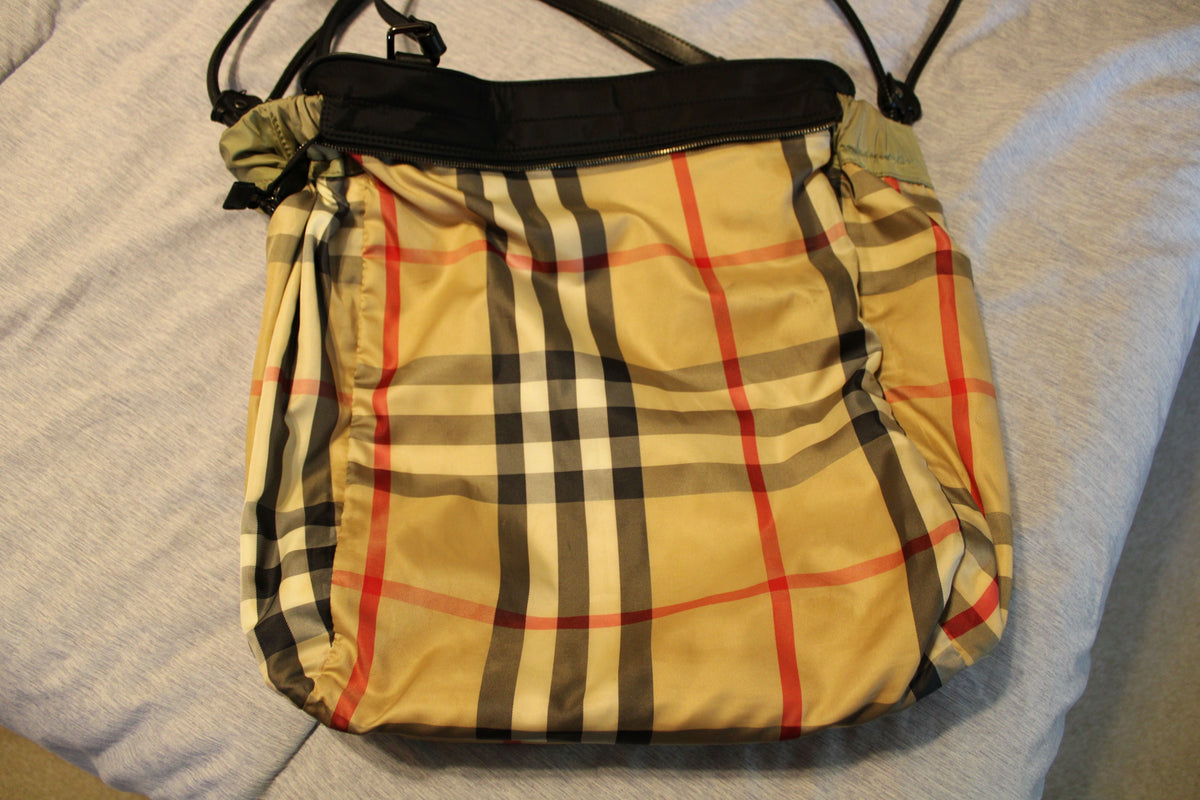 #168 Burberry Nylon Buckleigh packable totebag in beige (originally purchased for $345)