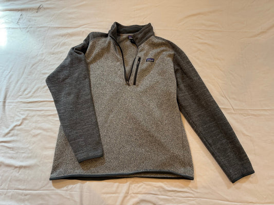 Seller # 142 Men's  size XXL Patagonia Sweater Jacket