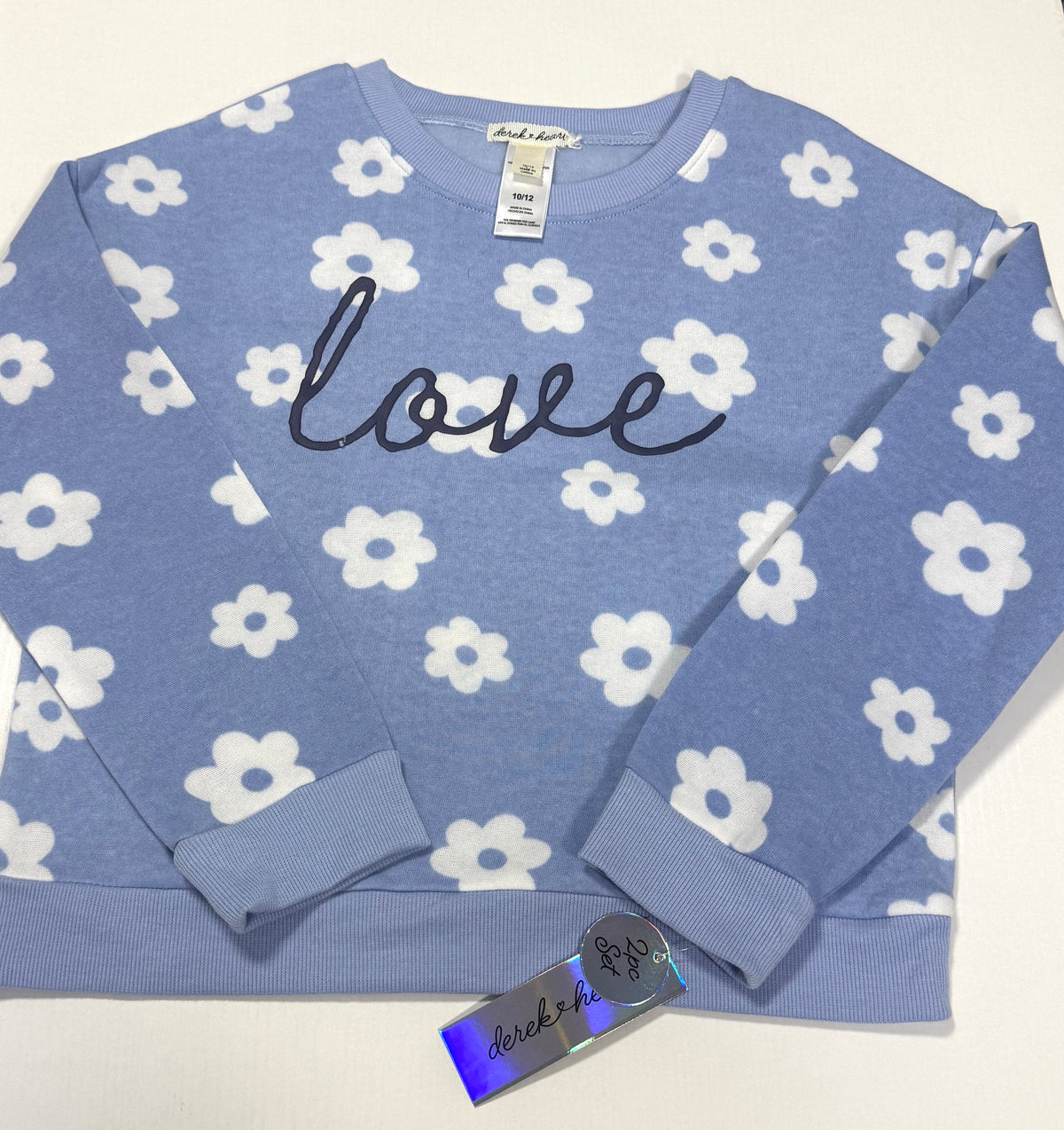 155 Girls Size Large 10/12 Blue Daisy Love Sweatshirt NWT