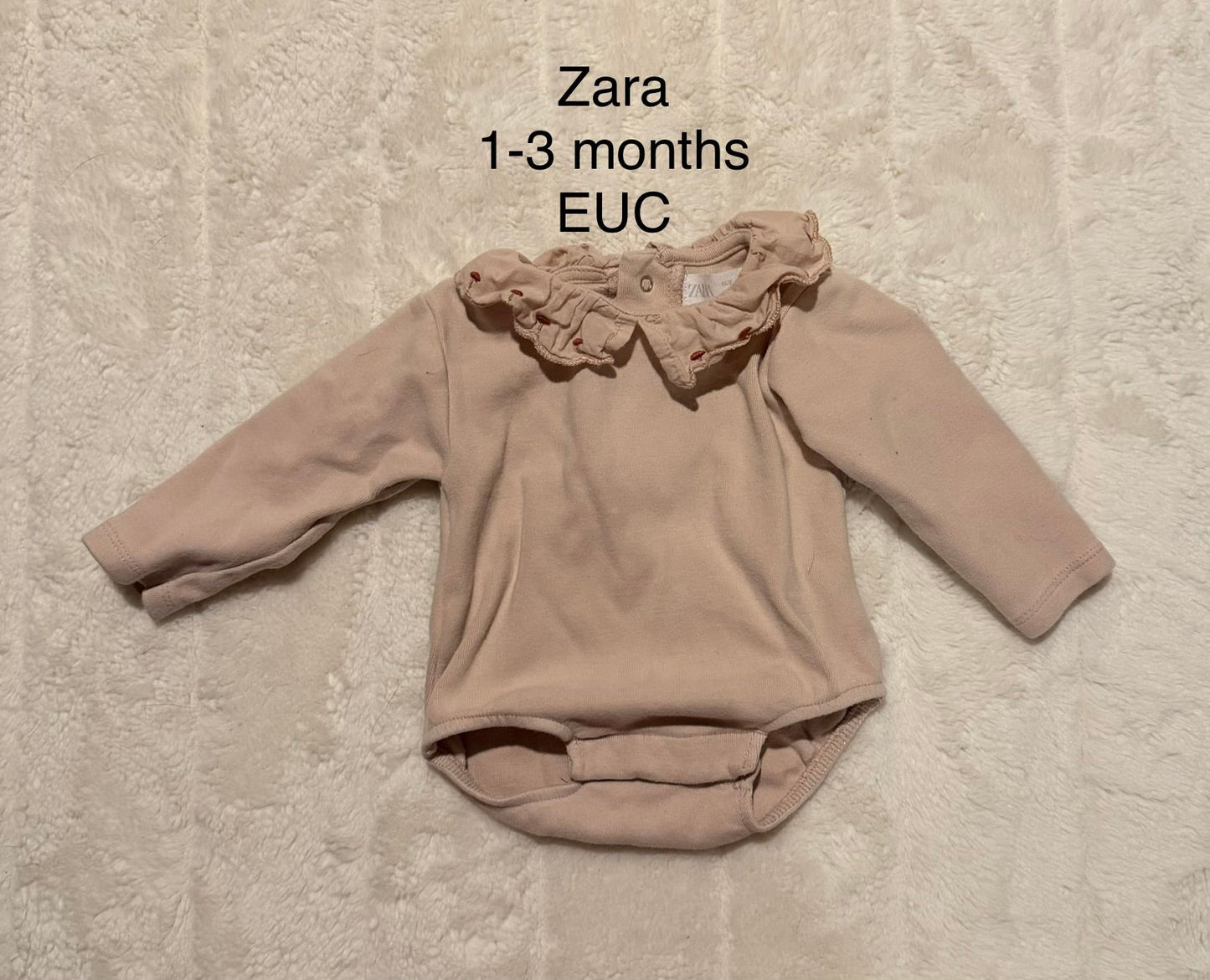 #56 REDUCED Zara baby girl bundle (2) size 1-3 months