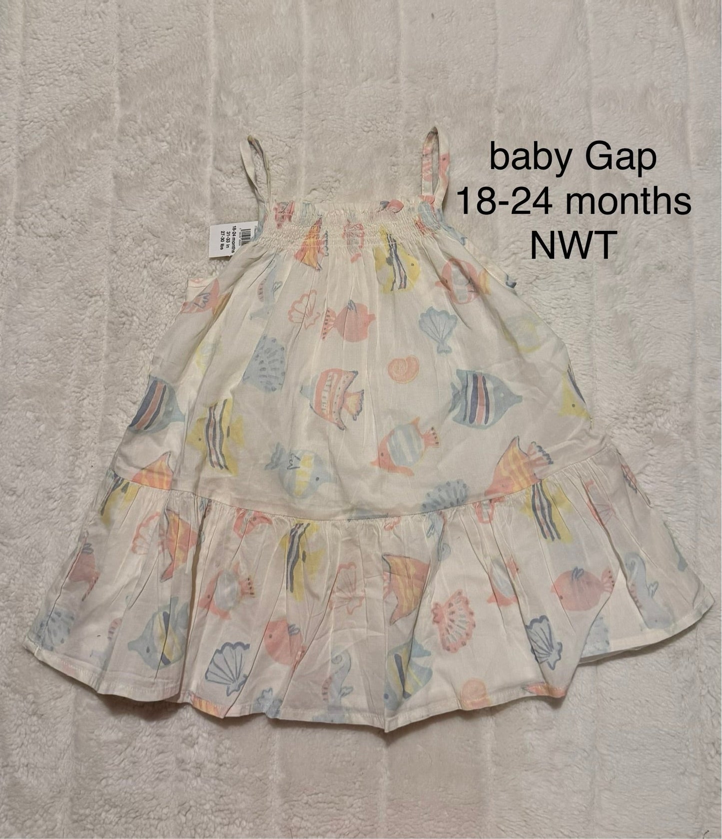 #56 REDUCED NWT Baby Gap dress size 18-24 months