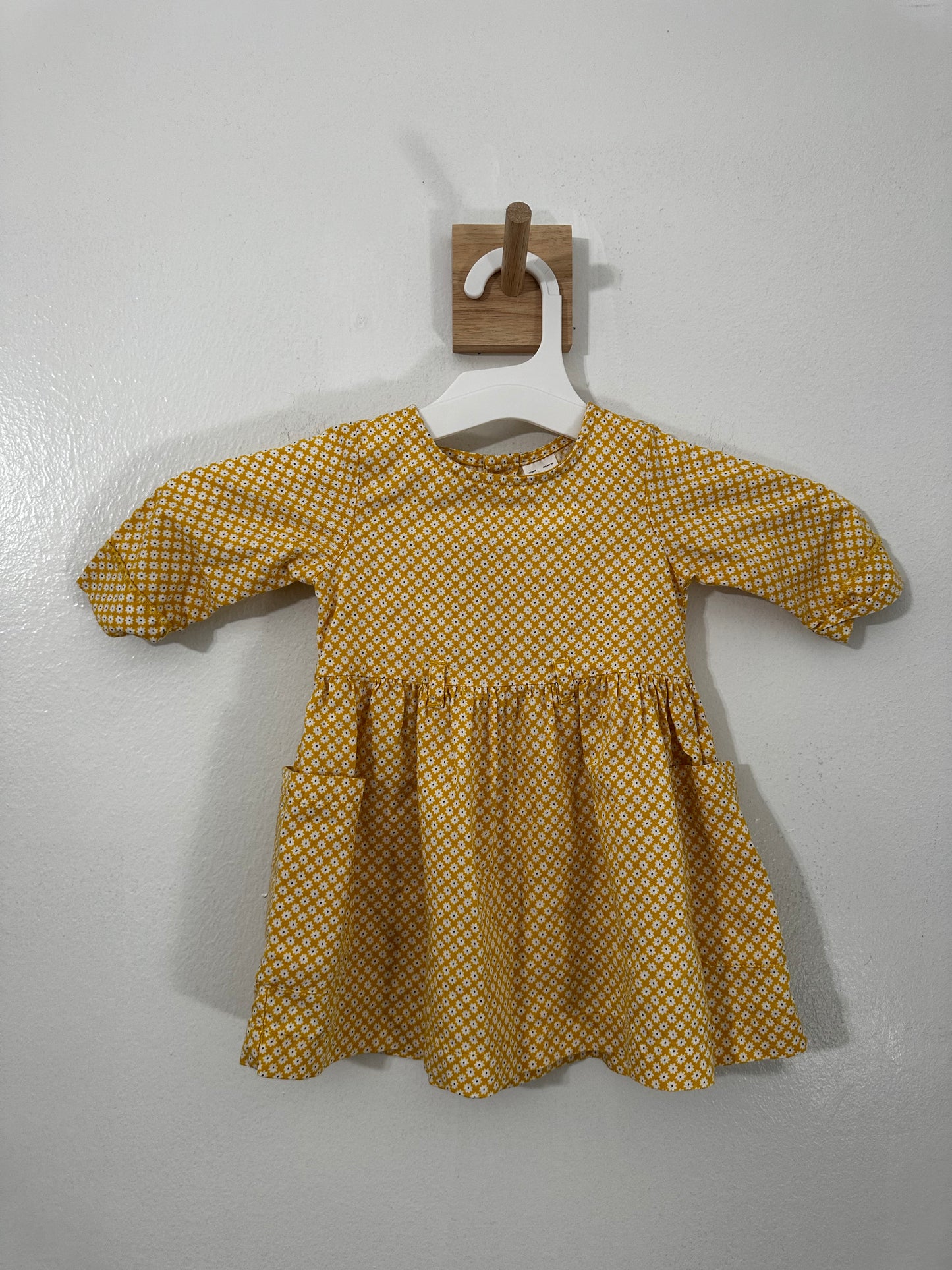 #111 Carters Girl Yellow Floral Dress 12 Months