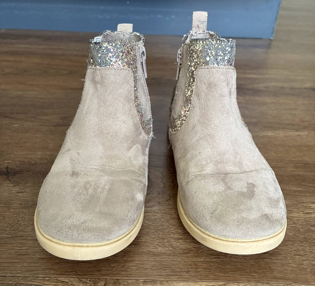 #126 Tucker + Tate Taupe Suede Ankle Boots Girls 2