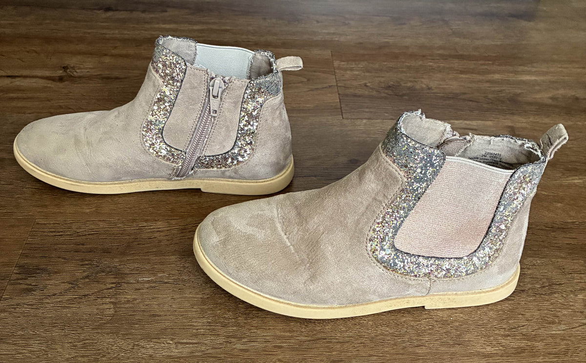 #126 Tucker + Tate Taupe Suede Ankle Boots Girls 2