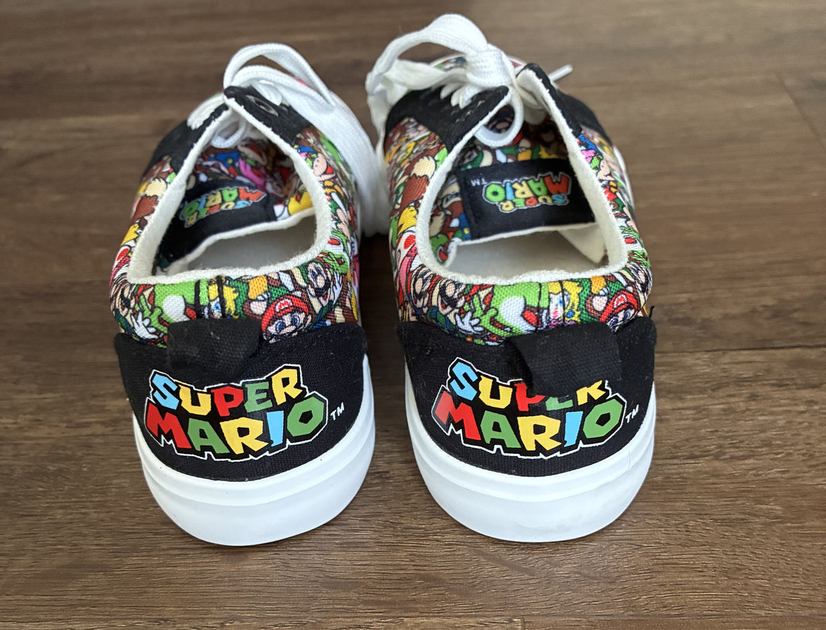 #126 NWOT Super Mario Character Sneakers Boys 3