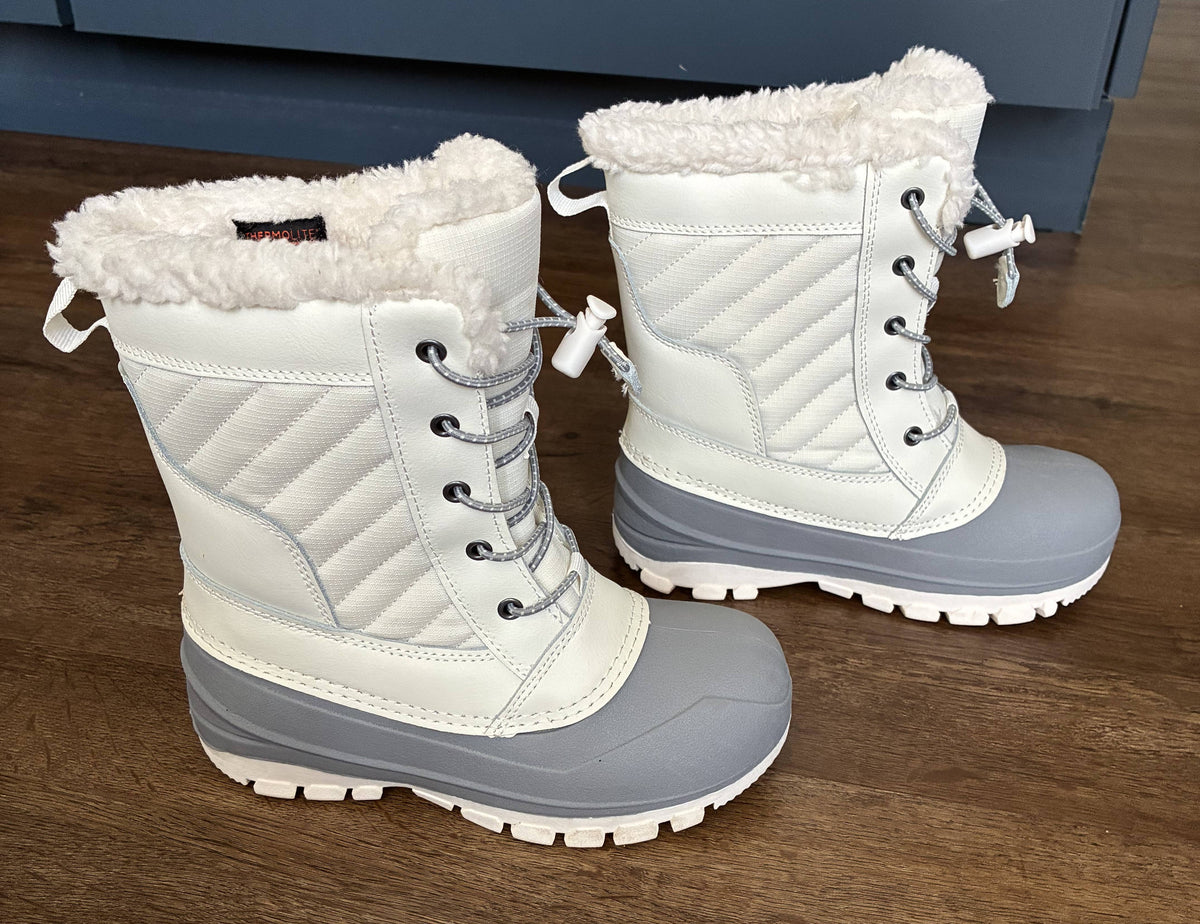 #126 EUC All in Motion White & Gray Thermolite Snow Boots Girls 1