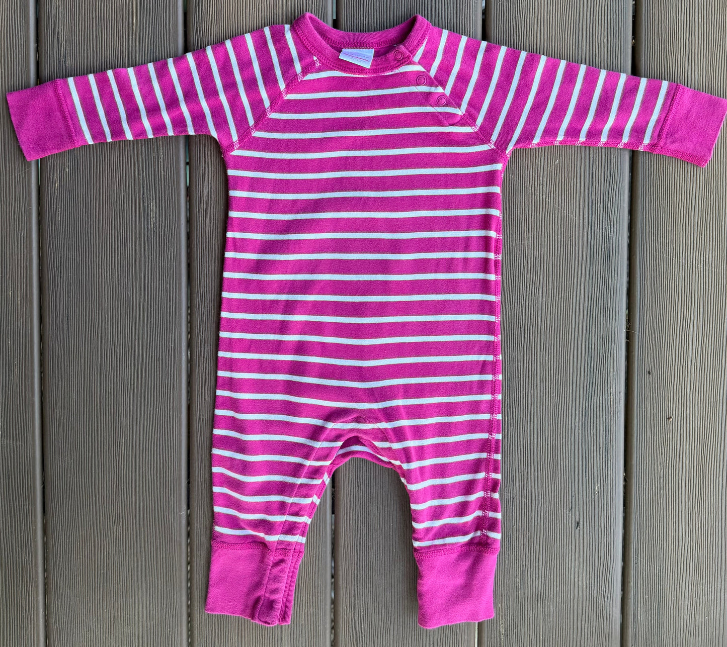 #28 REDUCED Hanna Andersson Hot Pink Stripe Onesie Size 12-18 m