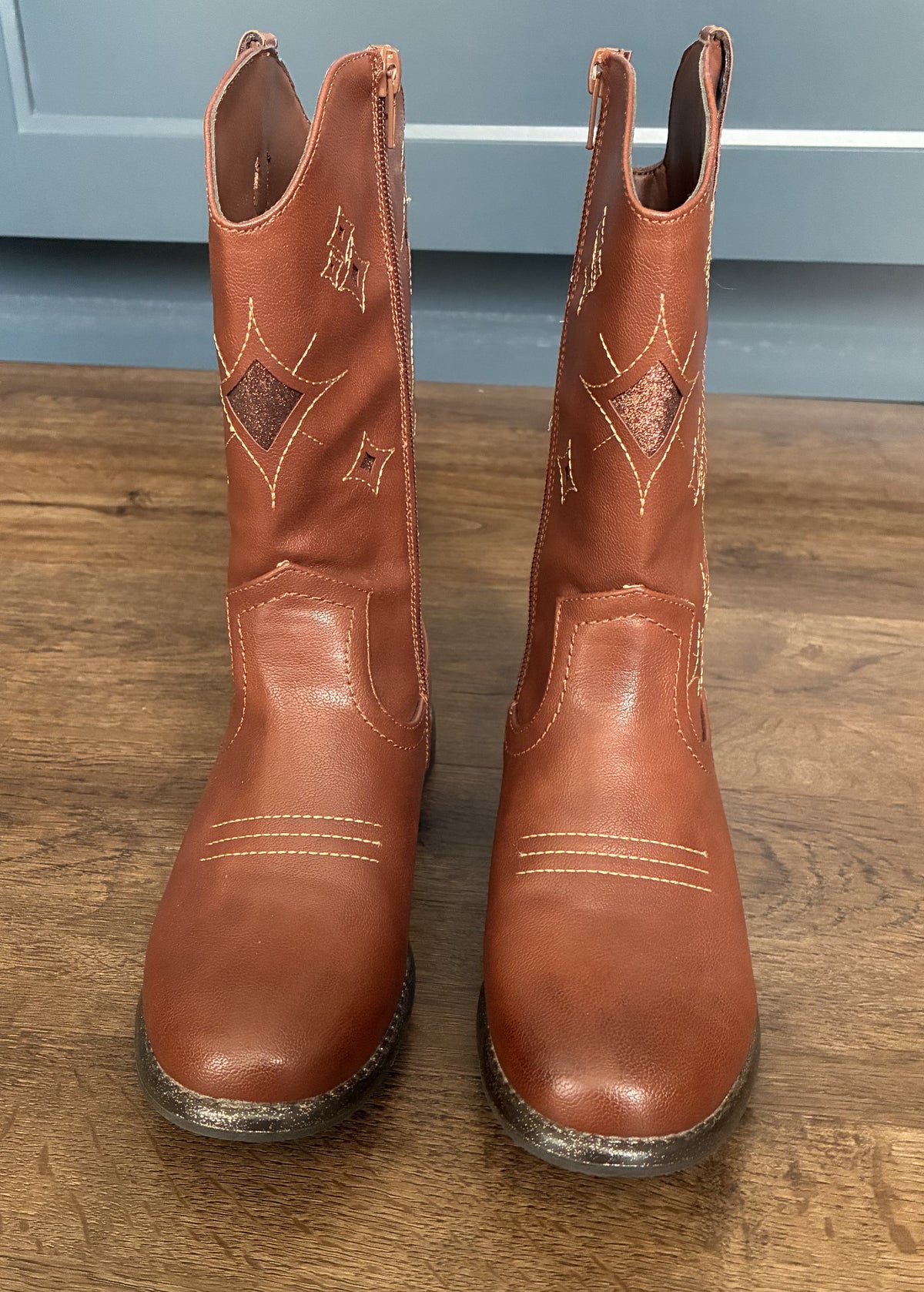 #126 EUC Brown with Star Detail Cowboy Boots Girls 3