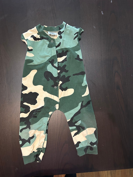 Lola and the boys 18months ? Camo Romper