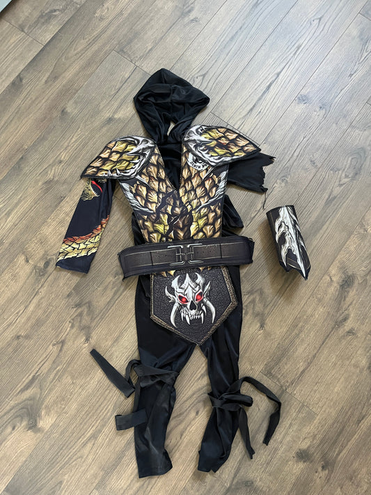 137 ninja costume size 10-12