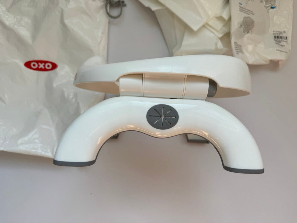 #82 OXO Tot 2-in-1 Go Potty With Disposable Potty Liners (2+ packages)