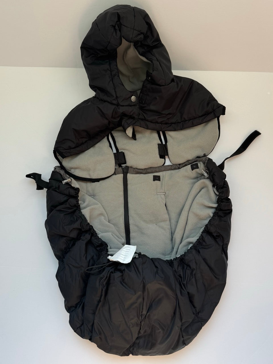 #82 7 A.M. Enfant Pookie Hooded Poncho for Staying Outside at -4°F
