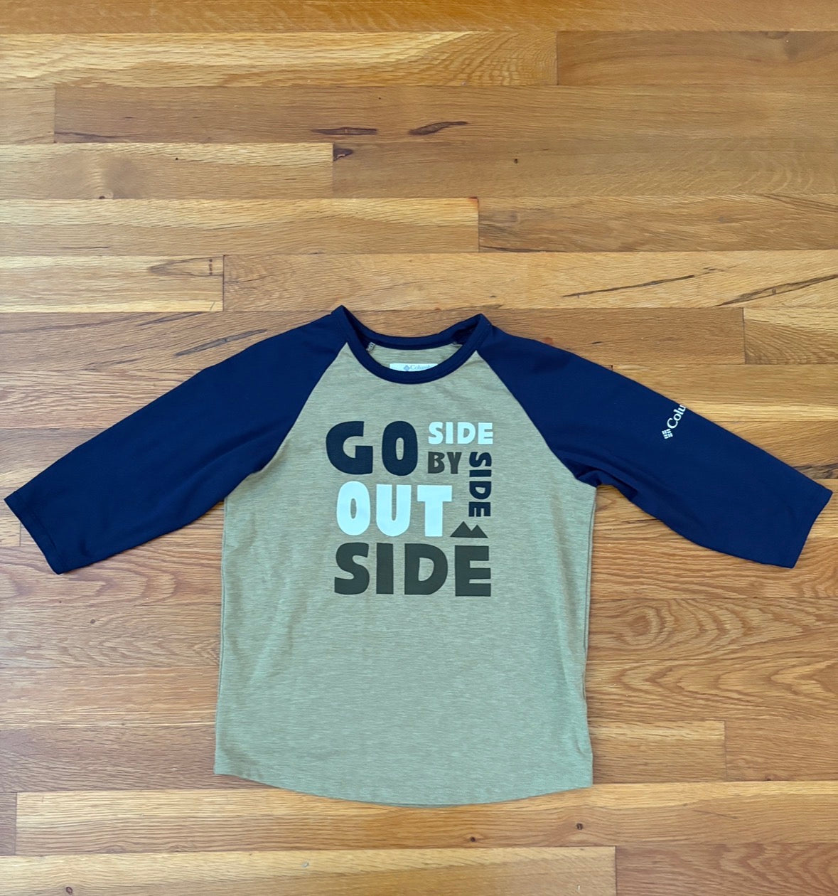 #116 Columbia baseball style boys shirt 6/7