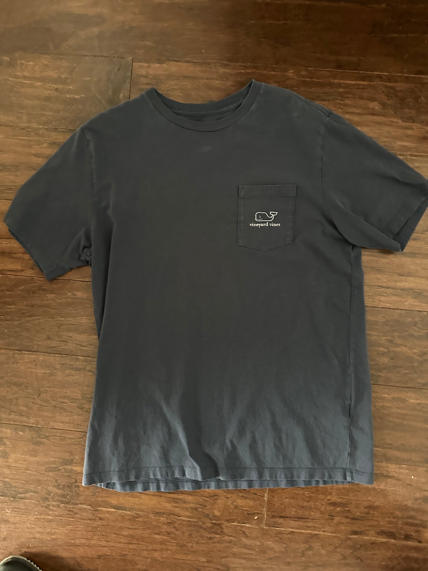 #218 vineyard vines Tshirt Sz L(16)