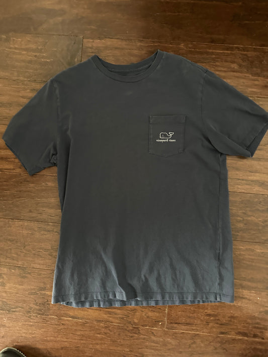 #218 vineyard vines Tshirt Sz L(16)
