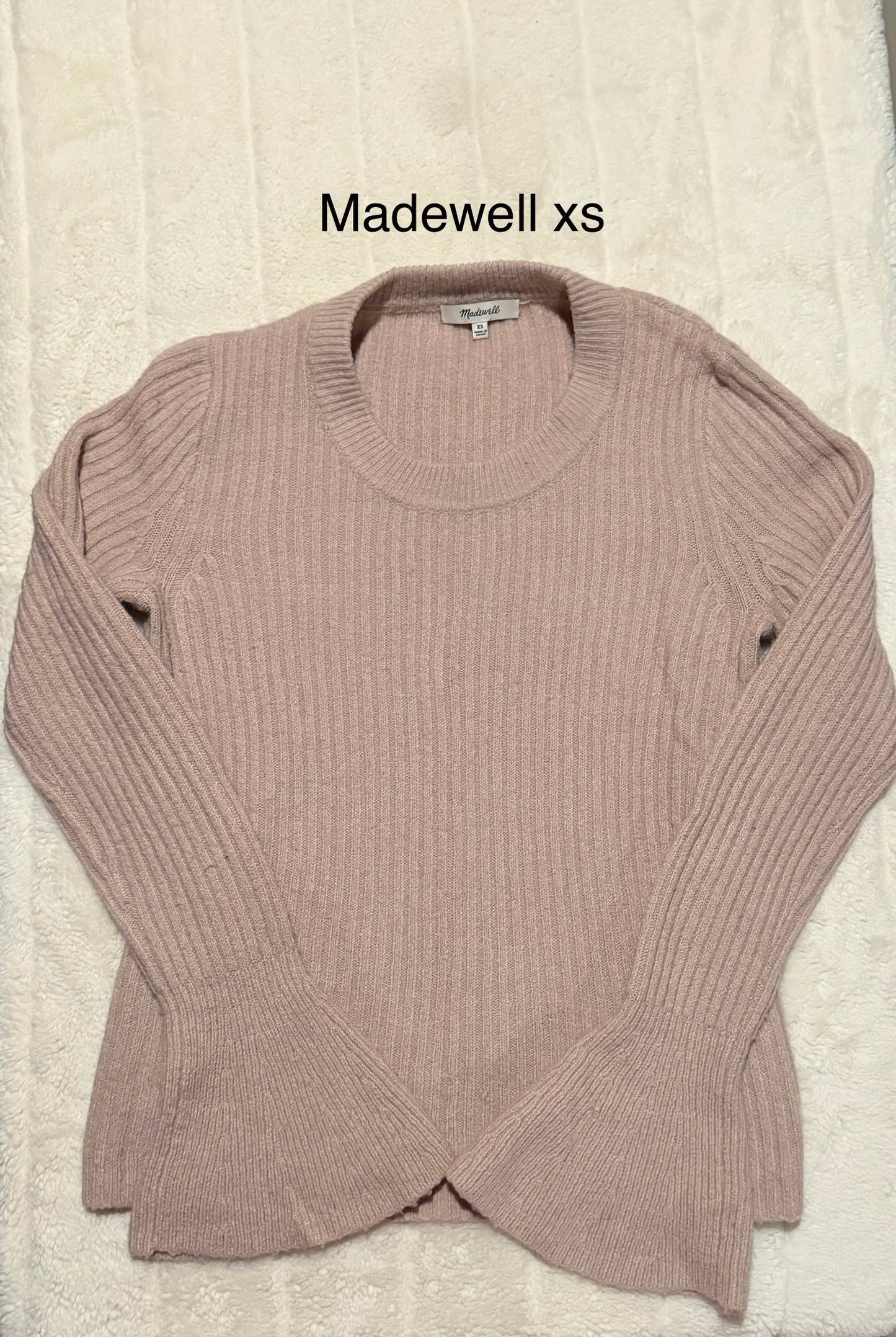 #56 REDUCED Madewell blush bell sleeve sweater women’s size xs