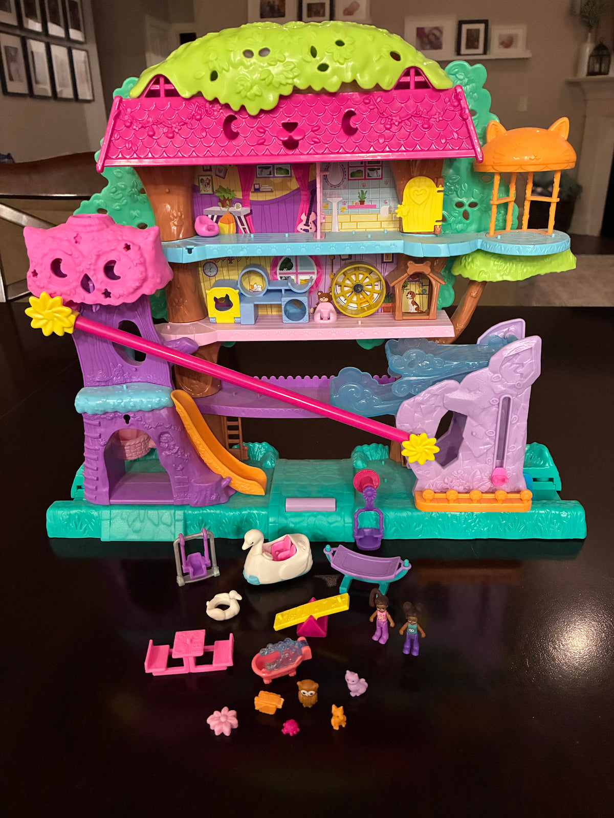#126 Polly Pocket Pet Adventure Treehouse Playset