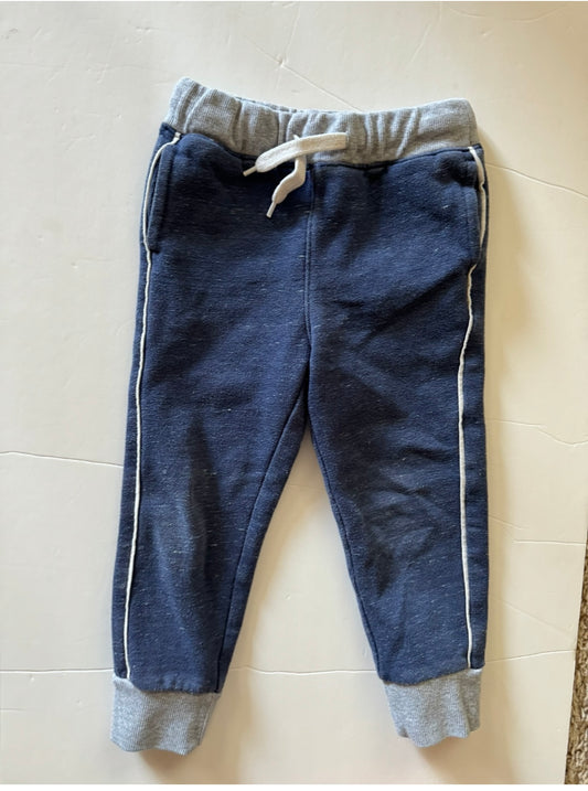 #34 old navy boys 3 t navy pants