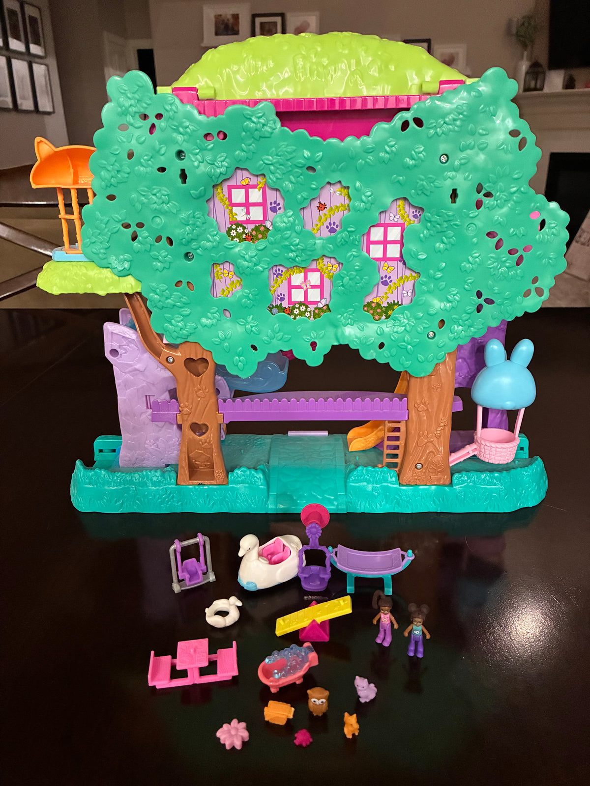 #126 Polly Pocket Pet Adventure Treehouse Playset