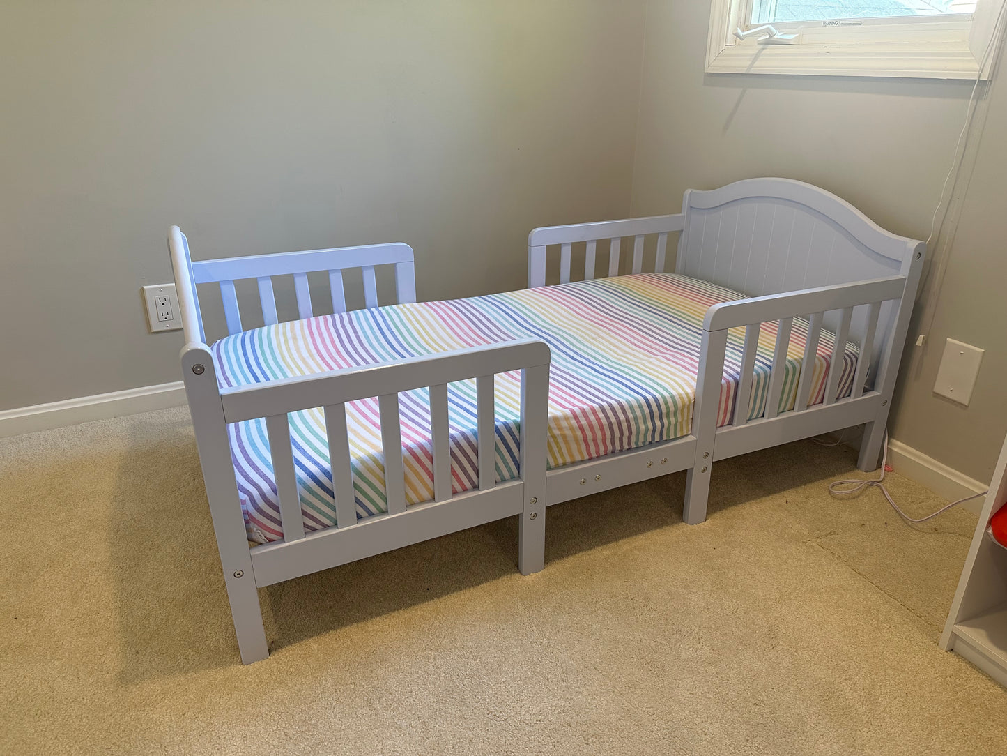 Honest Baby Rainbow Stripe Crib Mattress/Toddler Bed Fitted Sheet