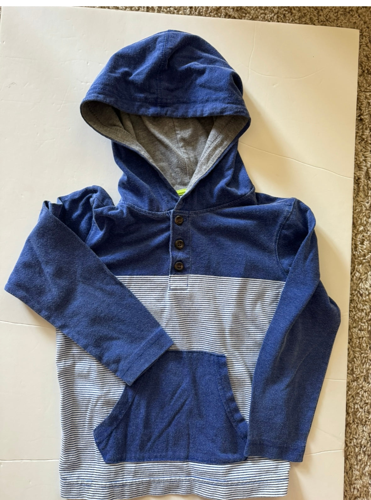 REDUCED PRICE #34 old navy size 5 boys navy stripe hoodie