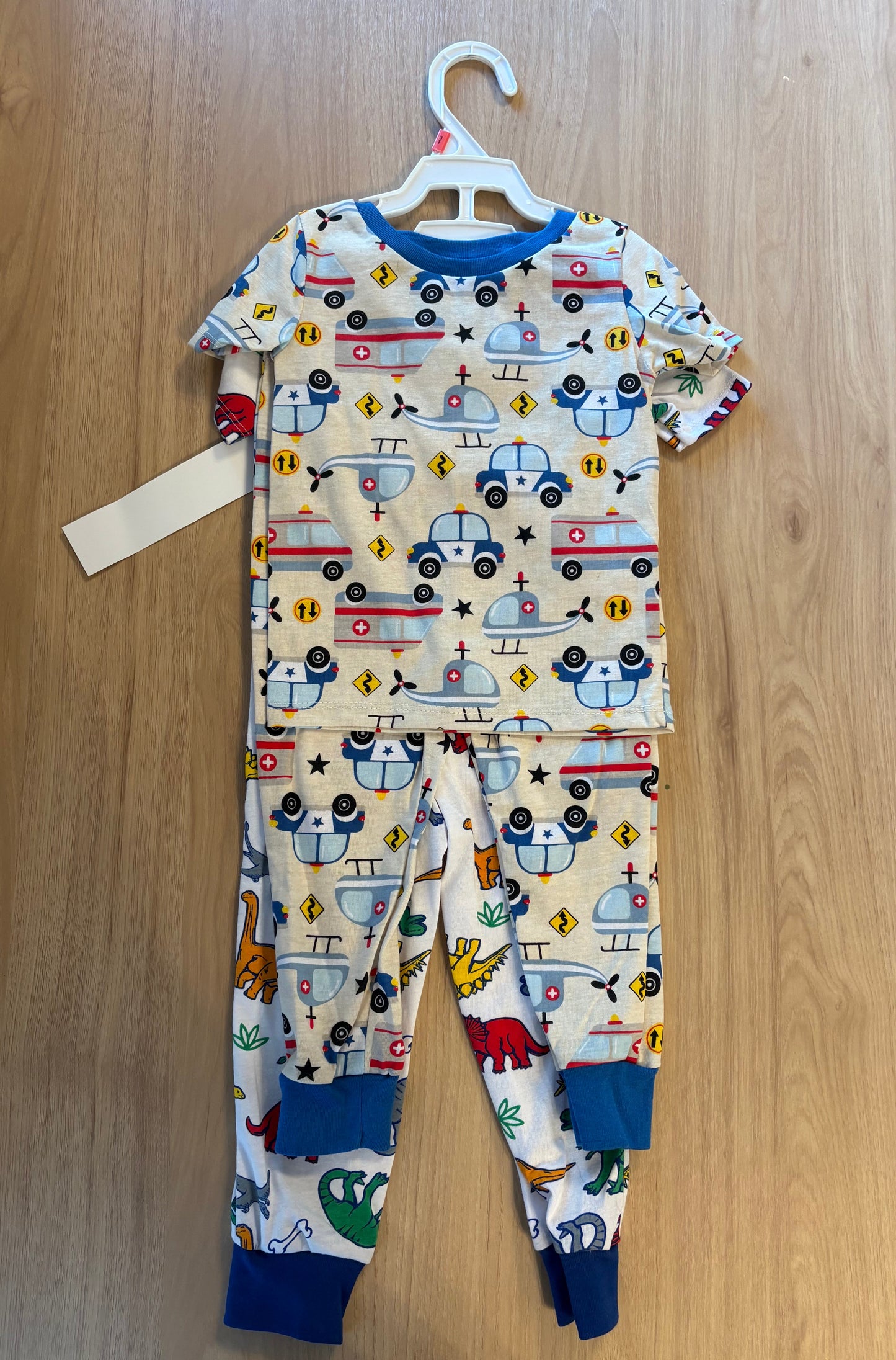#33 NEW Set of 2 3T Pajamas