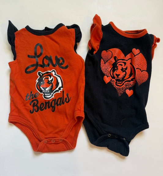 #170 Bengals bodysuit bundle (2) one black and one orange bengals with hearts girls 3-6 months