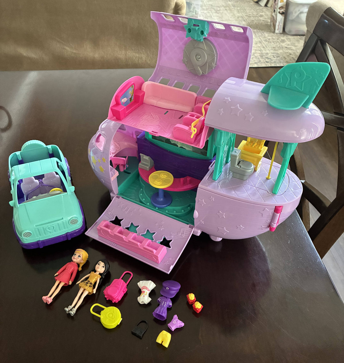 #126 Polly Pocket Travel Adventures Airplane Playset