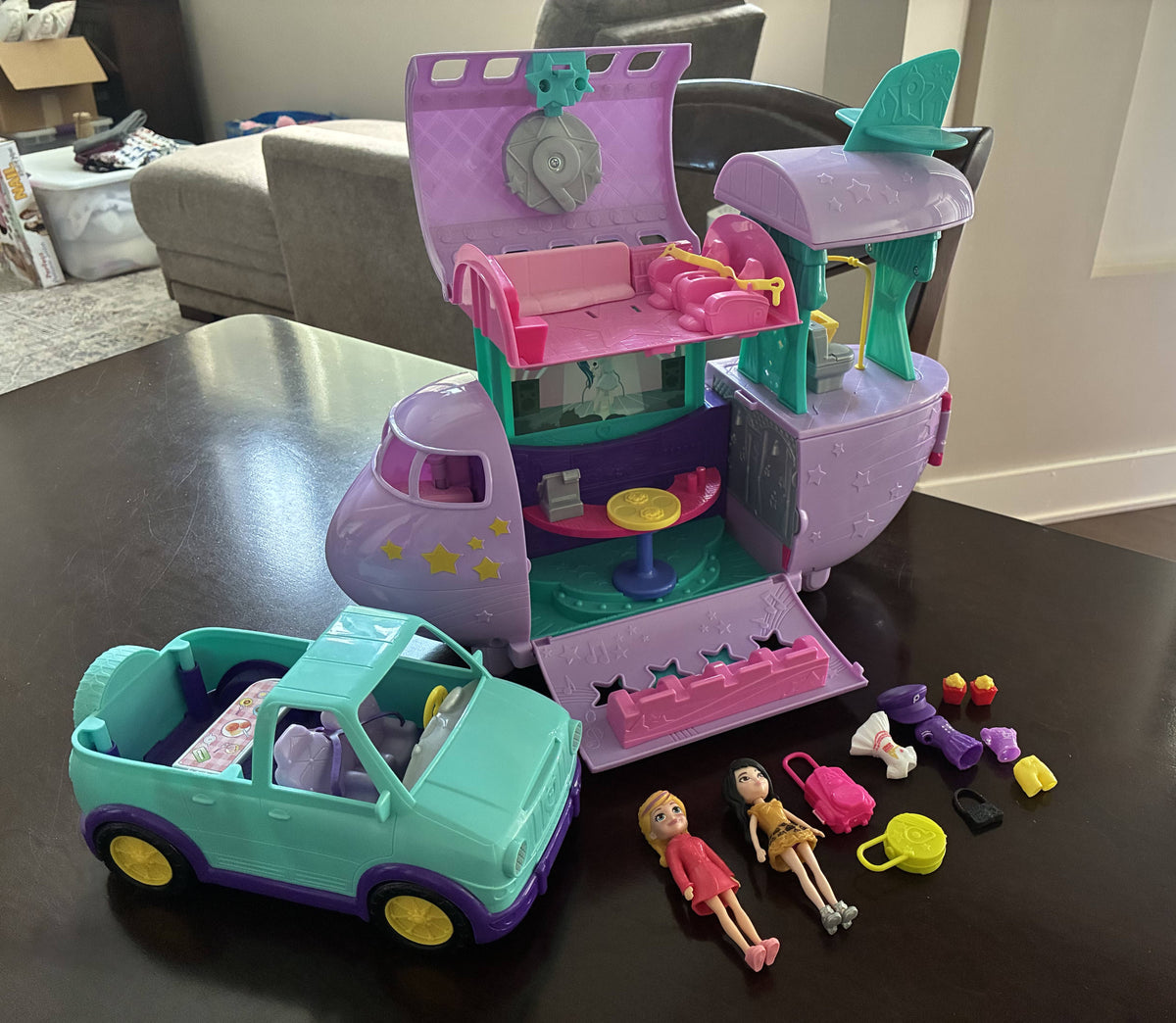 #126 Polly Pocket Travel Adventures Airplane Playset