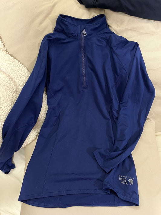 Seller 73A: VGUC Women's Small Mountain Hardwear 1/4 Zip - Navy