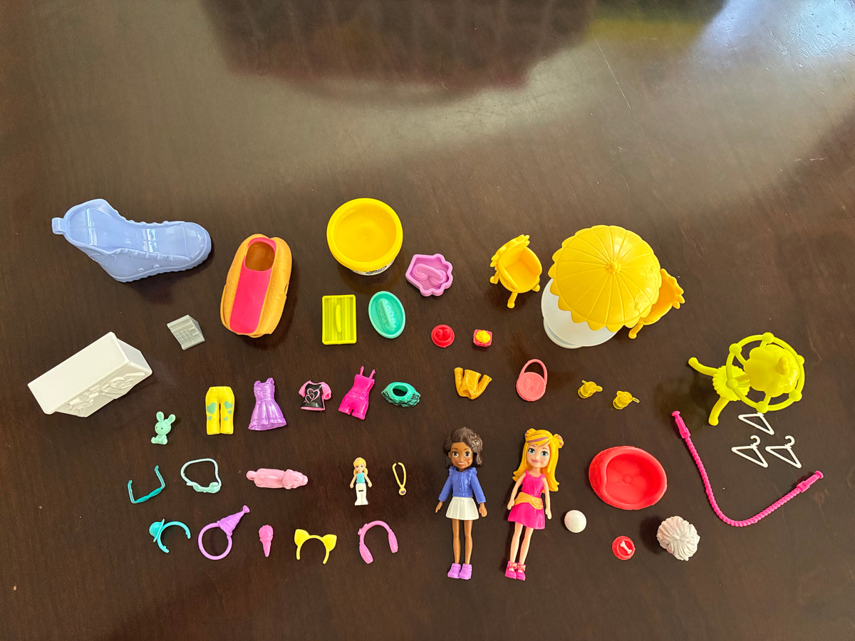 #126 Polly Pocket Sweet Adventures Rainbow Mall Playset