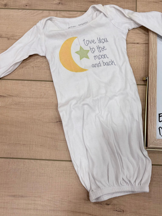 #37 NB Girls Initial Request Sleep Gown Love You to the Moon and Back with Elastic Feet