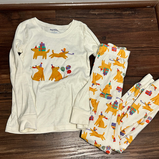 #48 Old Navy Birthday PJs Girls 6
