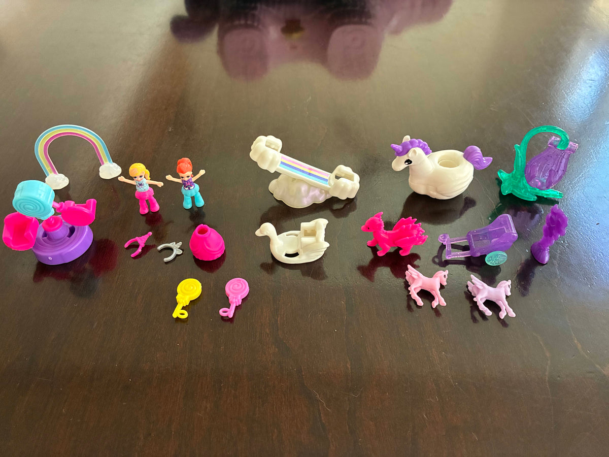#126 Polly Pocket Unicorn Party Playset