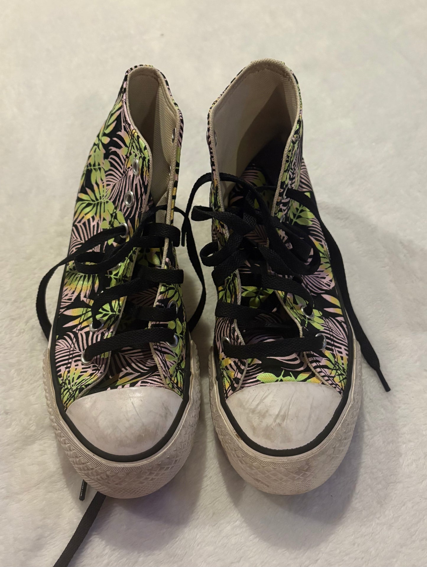 Seller # 80 - Girls size 3 high-top Converse shoes
