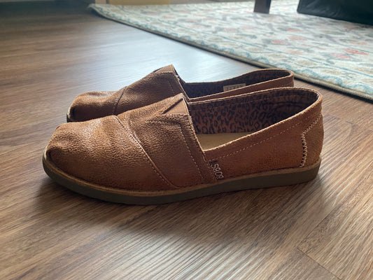 Seller 64 Toms women's size 8 casual brown shoes