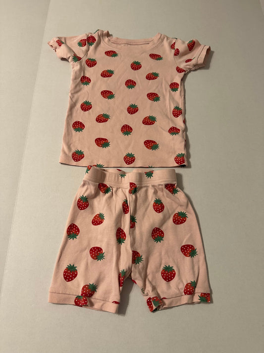 #160 Girls 5T Old Navy pjs