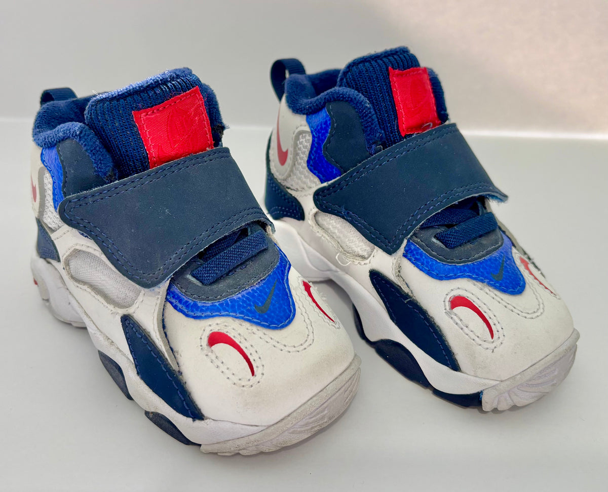 #132 - REDUCED - Nike: Toddler Boy's Speed Turf Red/White/Blue Sneakers - Size 5C - LIKE NEW!